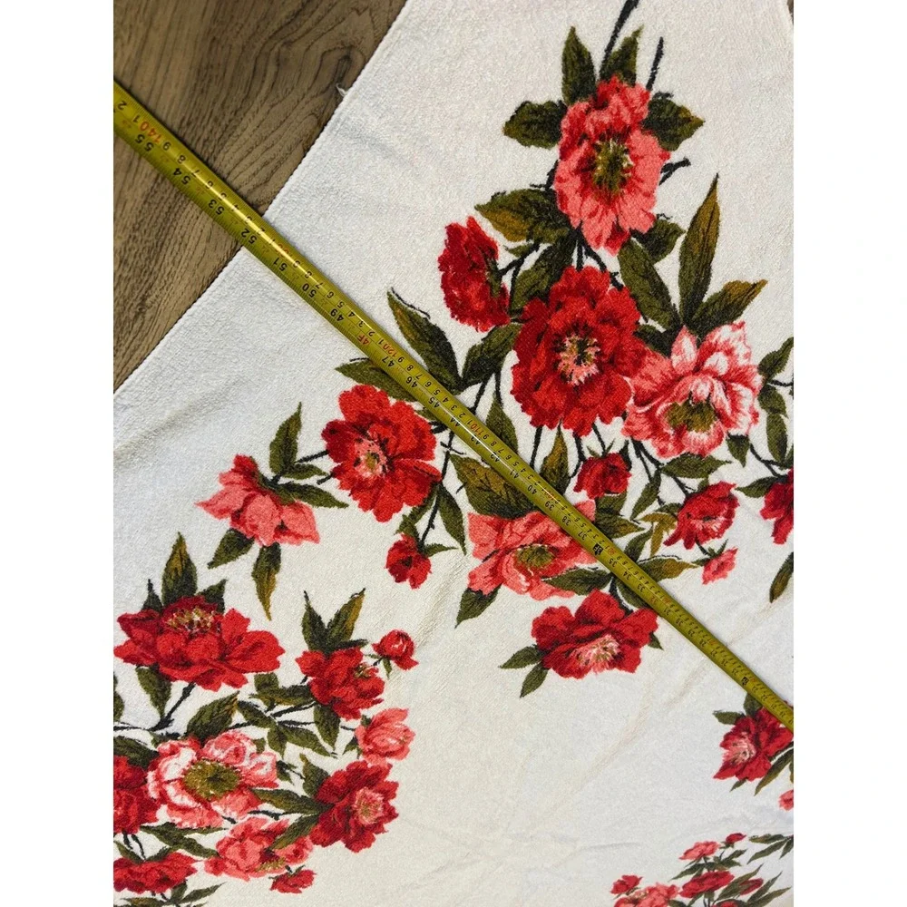 Vintage‎ Floral Terry Cloth Tablecloth Red Pink Peony Botanical Cotton 63x52